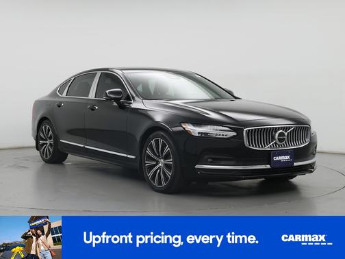 Black 2022 Volvo S90 B6 Inscription