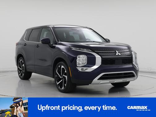 2023 Mitsubishi Outlander SE
