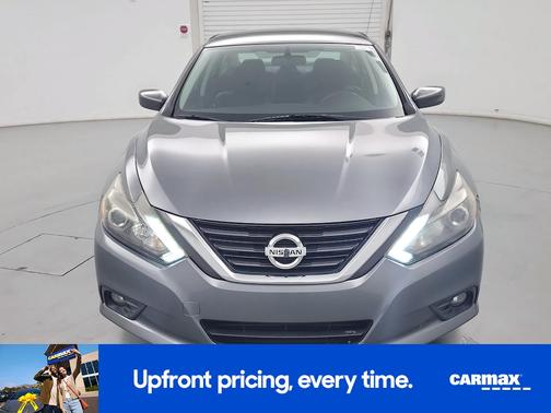 2016 Nissan Altima SR