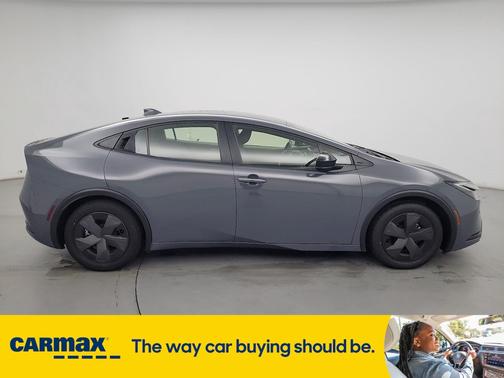 2024 Toyota Prius LE