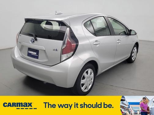 2016 Toyota Prius c One