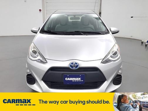 2016 Toyota Prius c One
