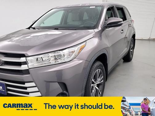 2019 Toyota Highlander LE