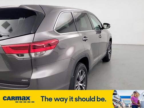 2019 Toyota Highlander LE