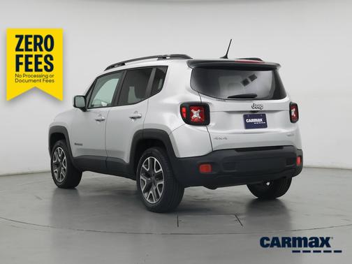 Silver 2017 Jeep Renegade Latitude