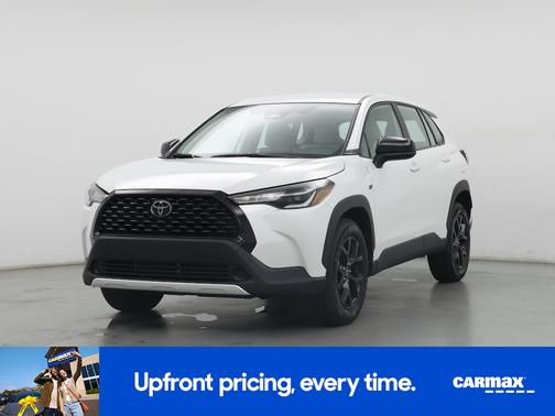 White 2025 Toyota Corolla Cross L