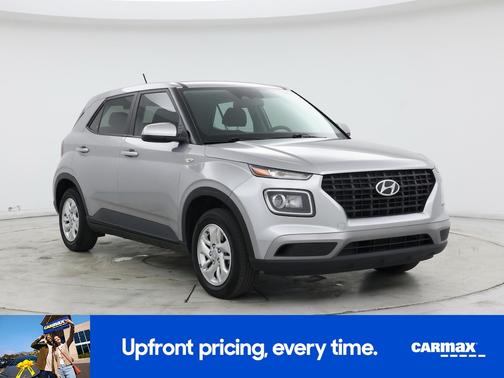 2024 Hyundai VENUE SE