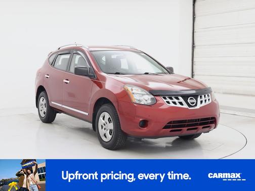 Red 2015 Nissan Rogue Select S