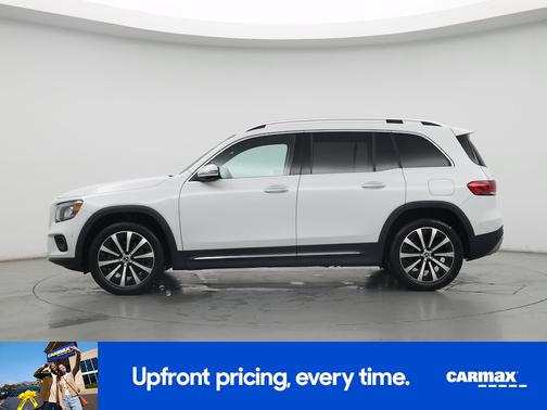 White 2023 Mercedes-Benz GLB 250