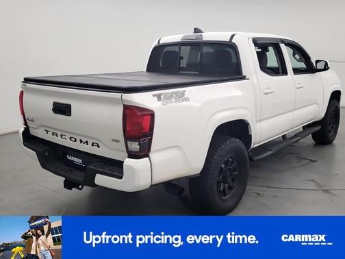 White 2023 Toyota Tacoma SR5