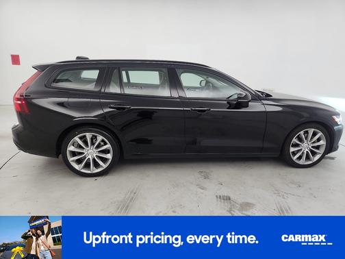 2020 Volvo V60 T5 Momentum