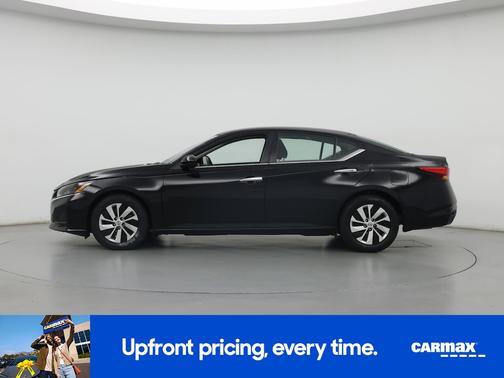 Black 2023 Nissan Altima S