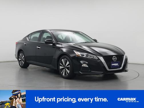 2022 Nissan Altima SV