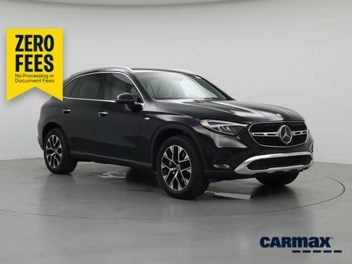 Black 2025 Mercedes-Benz GLC 350e