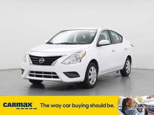 2018 Nissan Versa SV
