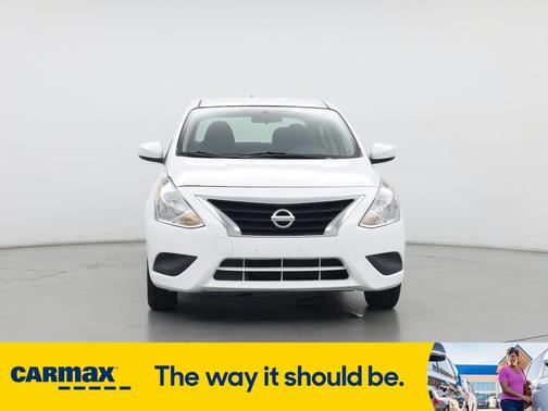2018 Nissan Versa SV