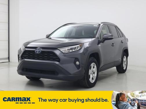 2020 Toyota RAV4 Hybrid XLE