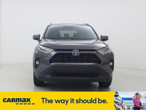 2020 Toyota RAV4 Hybrid XLE