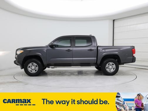 2017 Toyota Tacoma SR
