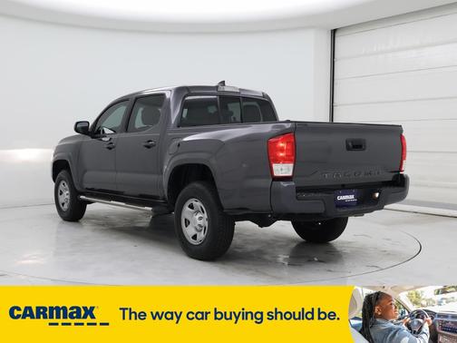 2017 Toyota Tacoma SR