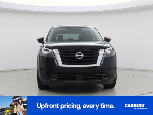 2024 Nissan Pathfinder S