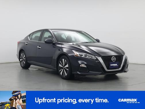 2022 Nissan Altima SV