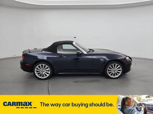 2019 FIAT 124 Spider Lusso