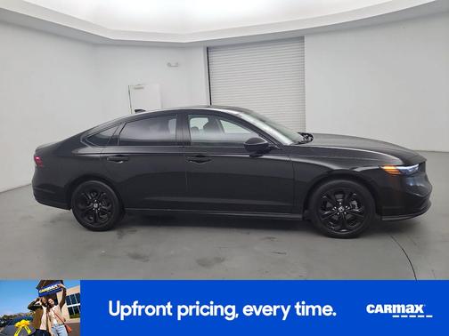 Black 2025 Honda Accord SE