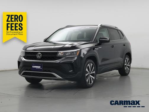 Black 2022 Volkswagen Taos SE