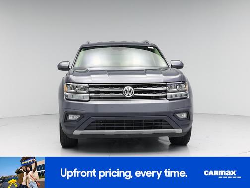 Gray 2018 Volkswagen Atlas SE w/Tech