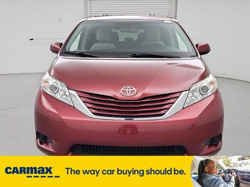 2017 Toyota Sienna LE