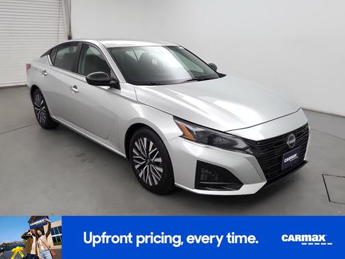 2024 Nissan Altima SV