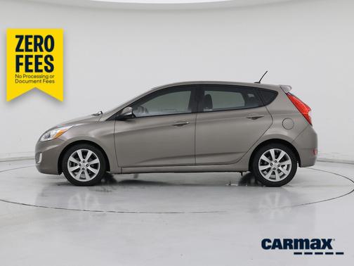 Brown 2014 Hyundai Accent SE