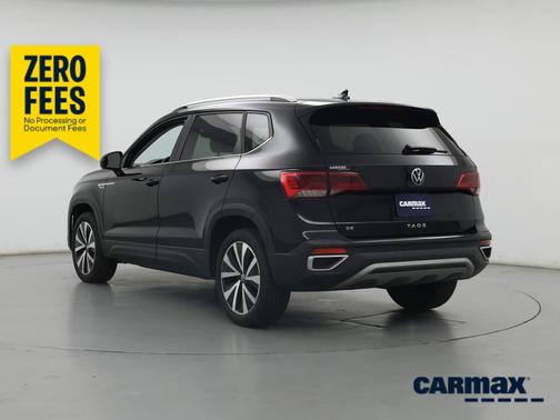 Black 2024 Volkswagen Taos SE