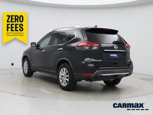 Black 2018 Nissan Rogue SV