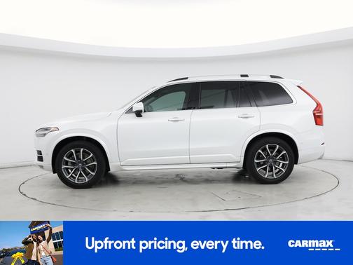 2018 Volvo XC90 T6 Momentum
