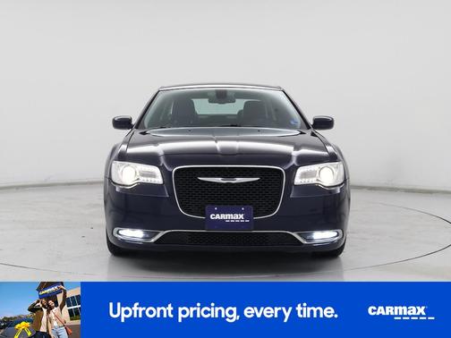 2015 Chrysler 300 Limited