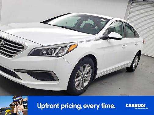 2016 Hyundai SONATA SE