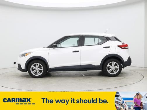 2019 Nissan Kicks S