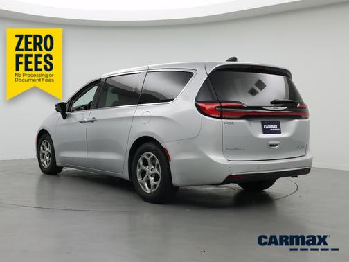 Silver 2024 Chrysler Pacifica Limited