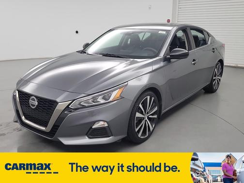 2020 Nissan Altima SR