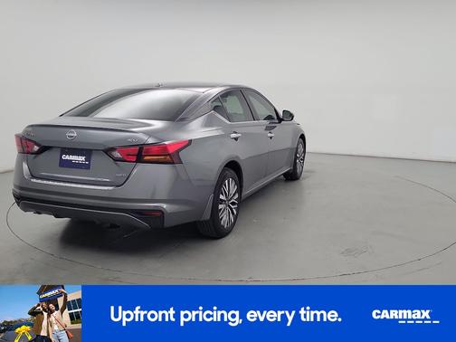 2023 Nissan Altima SV