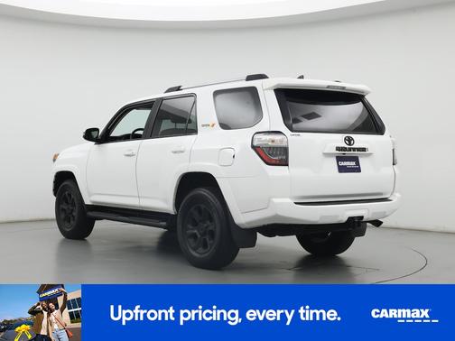 White 2024 Toyota 4Runner SR5 Premium
