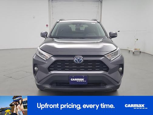 2020 Toyota RAV4 Hybrid XLE