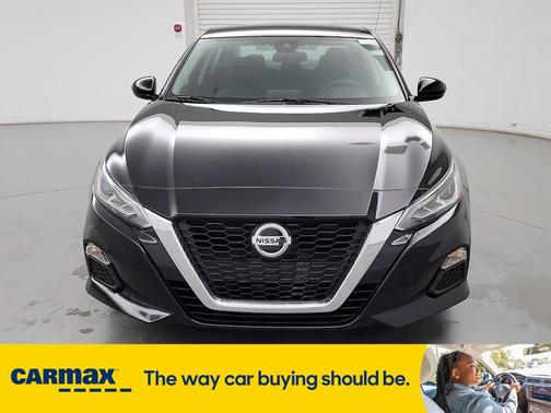2022 Nissan Altima SV
