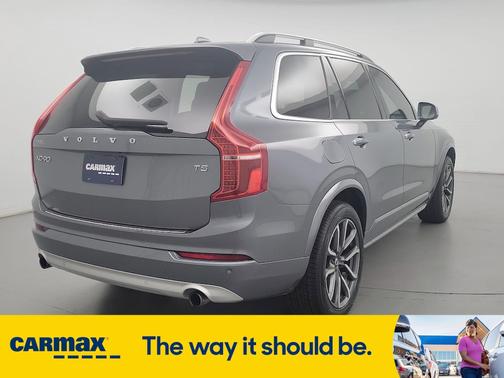 2019 Volvo XC90 T5 Momentum