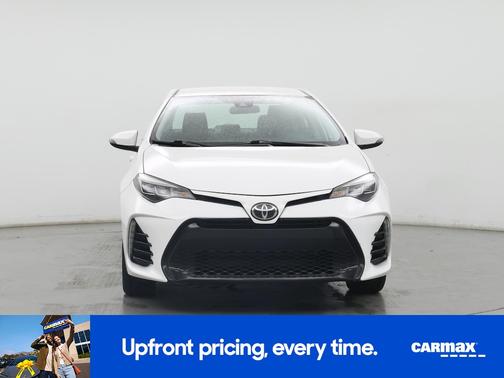 White 2017 Toyota Corolla SE