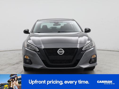 2022 Nissan Altima SR