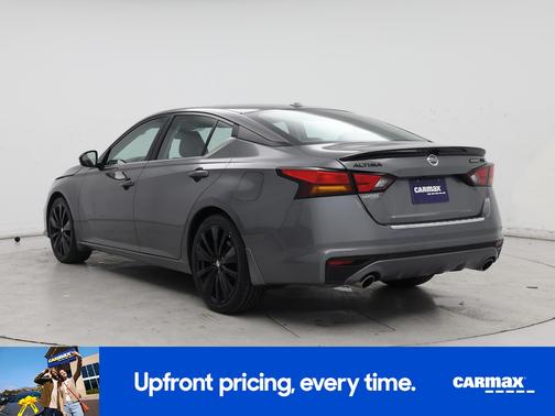 2022 Nissan Altima SR