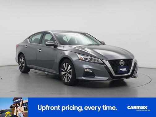 2022 Nissan Altima SV